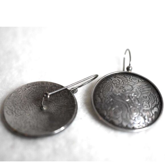 Silpada Napal 925 Sterling Etched Asian Dragon Circle Disc Long Dangle Earrings - Picture 2 of 4